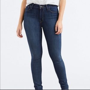 Levi’s High Rise Skinny Jeans 721 Size 28 Like New 28” Inseam Dark Wash VEUC